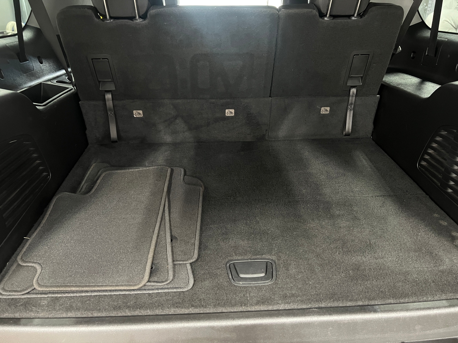 Thumbnail: 2019 Chevrolet Suburban - 6