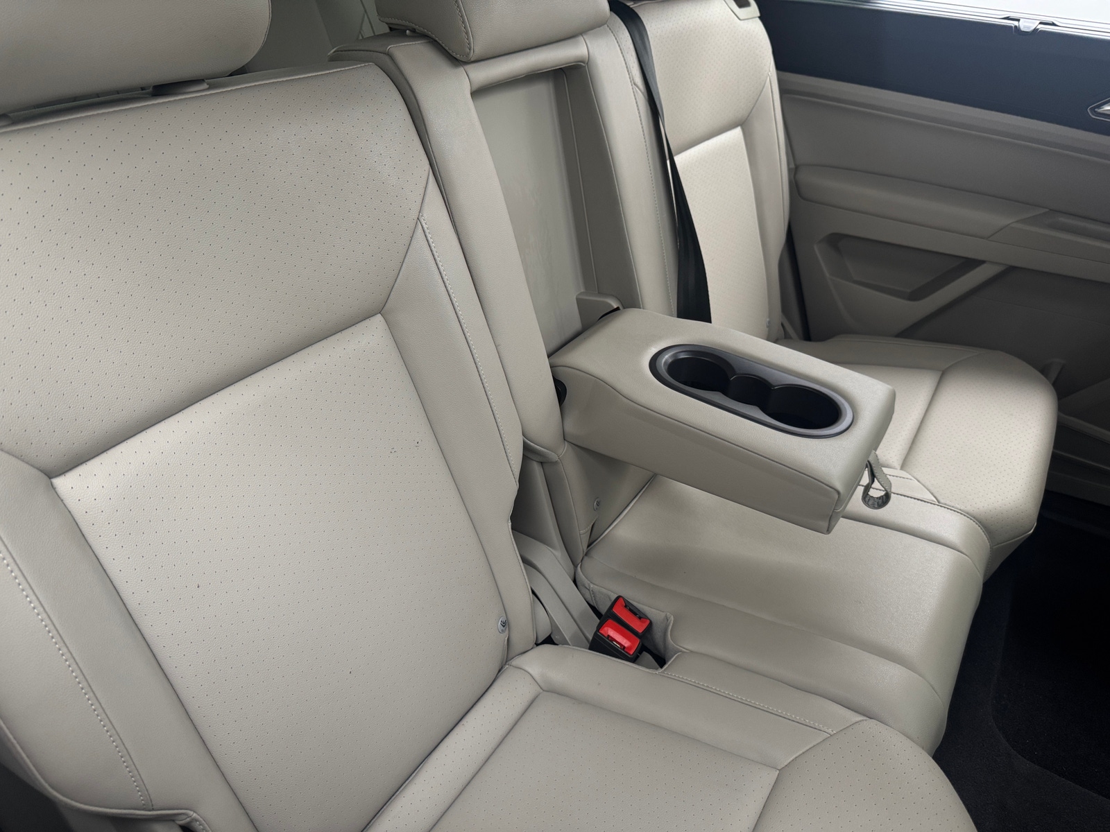 Thumbnail: 2019 Volkswagen Atlas - 5