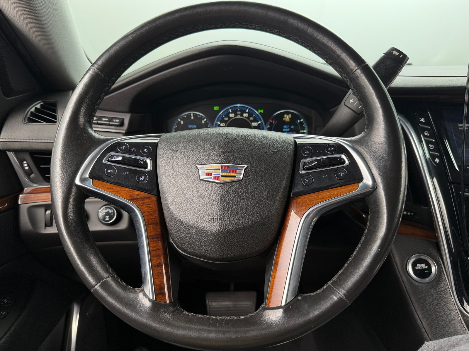 Thumbnail: 2015 Cadillac Escalade - 4