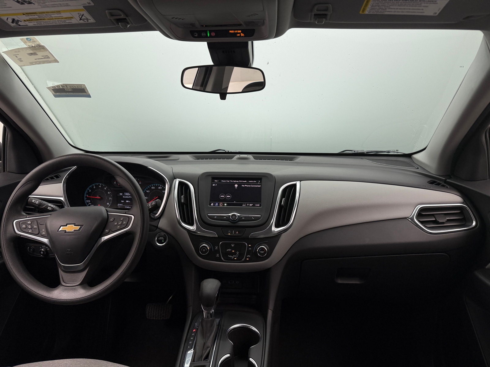 Thumbnail: 2022 Chevrolet Equinox - 3