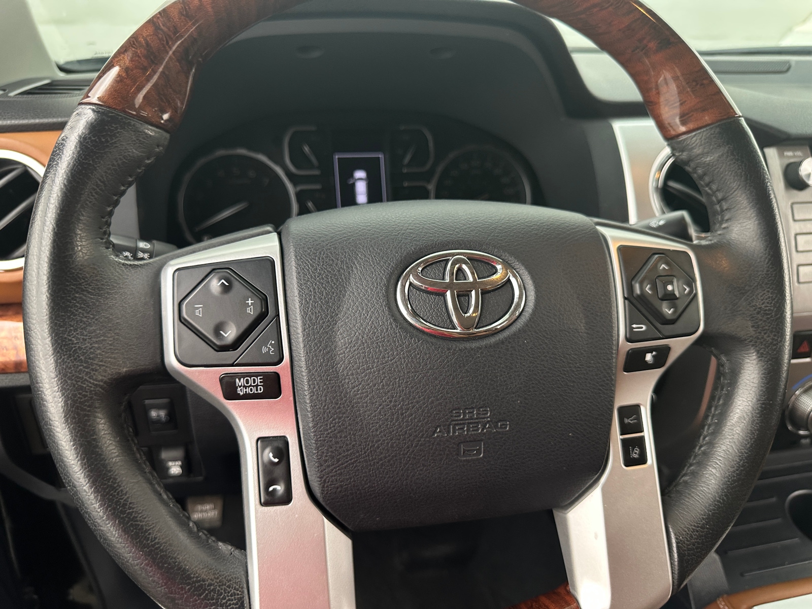 Thumbnail: 2019 Toyota Tundra - 4