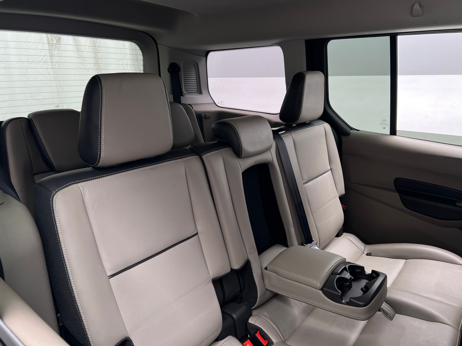 Thumbnail: 2018 Ford Transit Series - 5