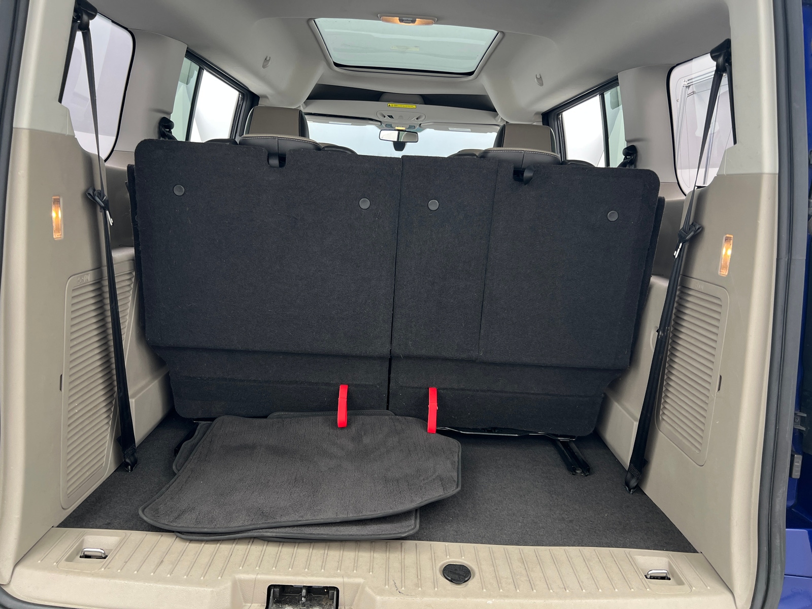 Thumbnail: 2018 Ford Transit Series - 6