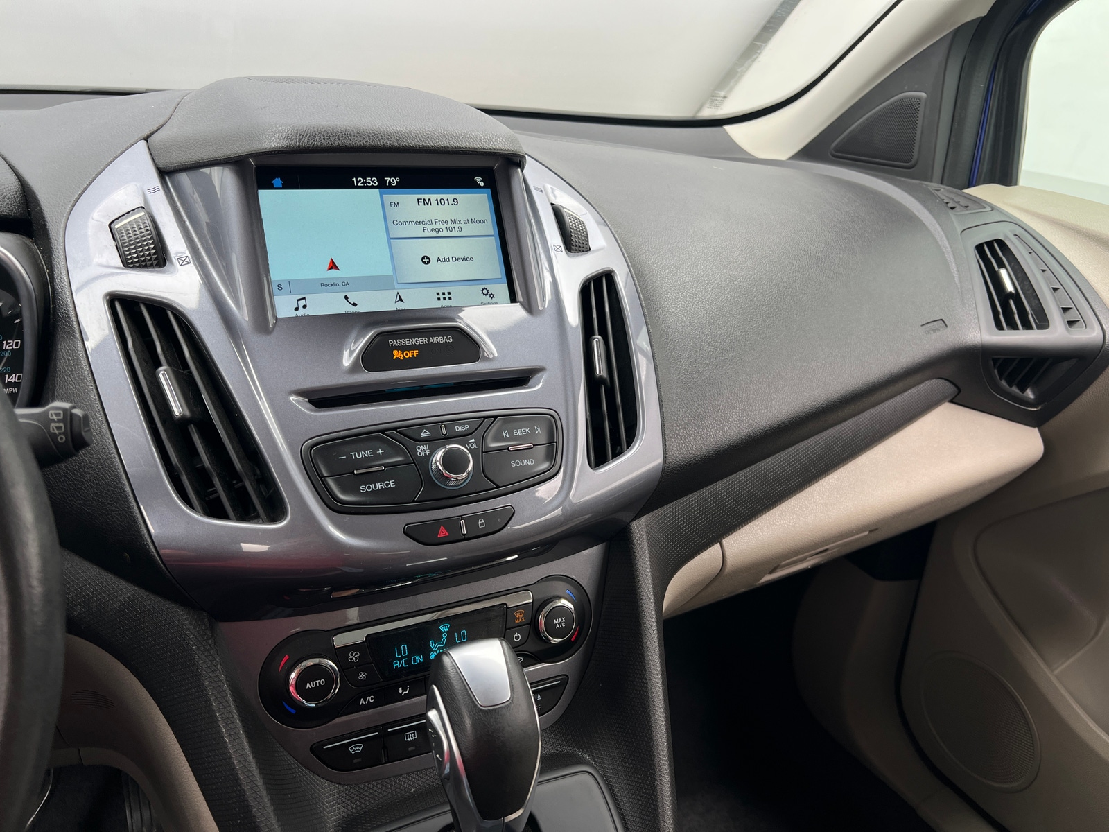 Thumbnail: 2018 Ford Transit Series - 3