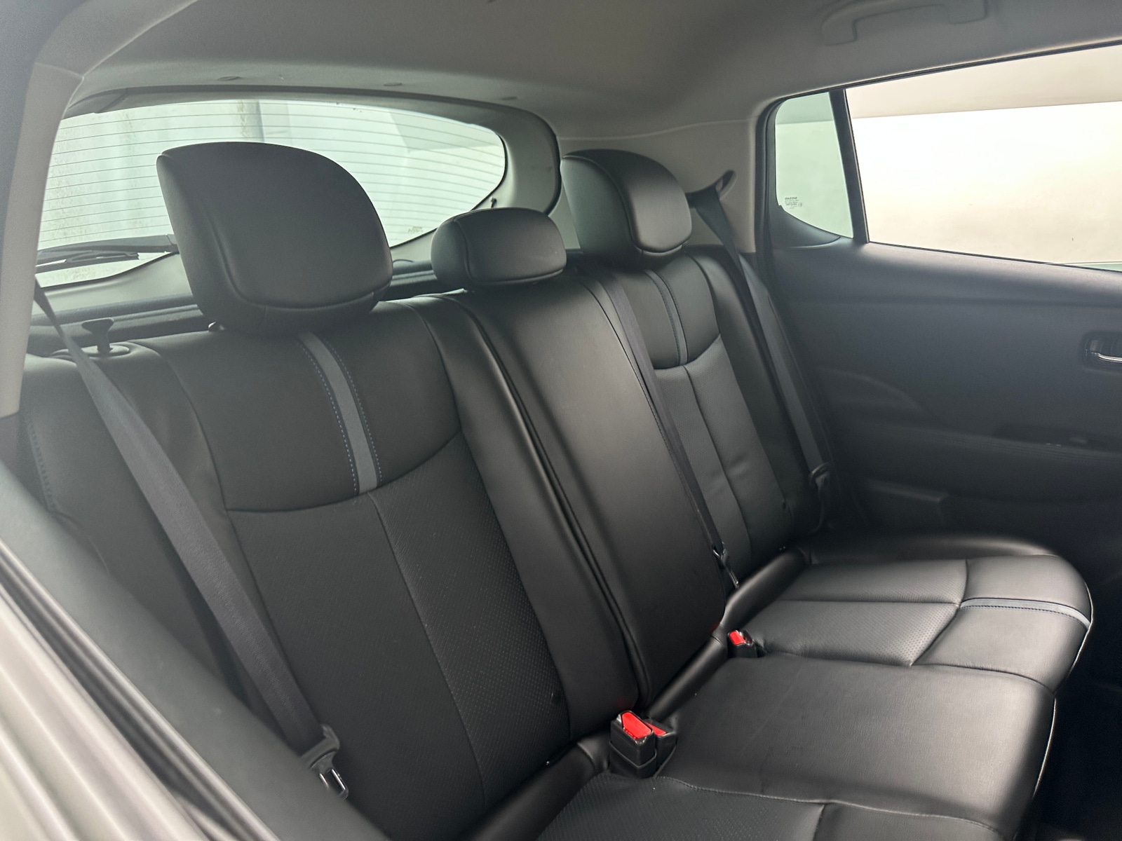 Thumbnail: 2020 Nissan Leaf - 5