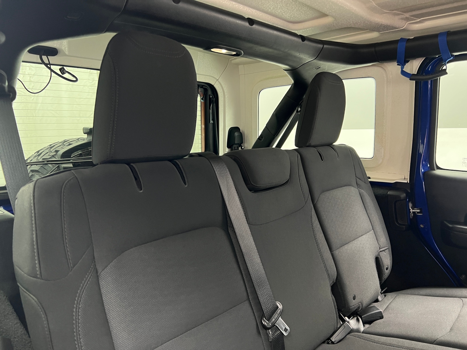 Thumbnail: 2018 Jeep Wrangler - 6