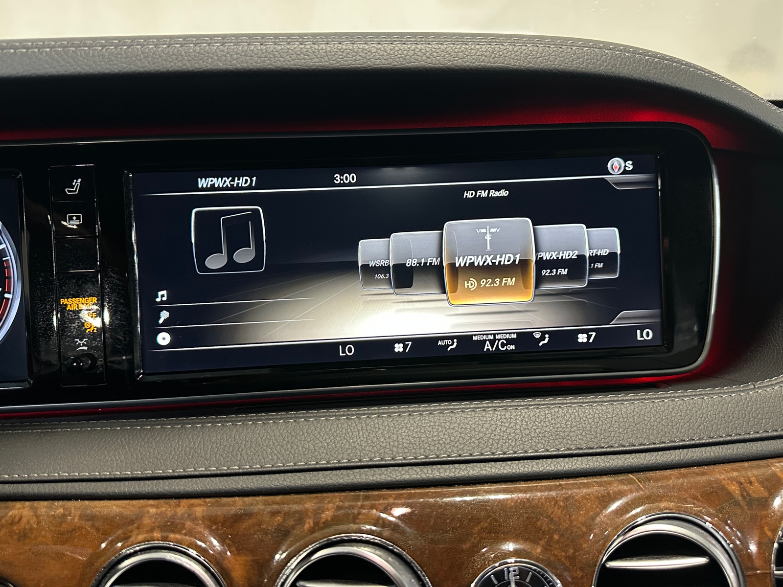 Thumbnail: 2014 Mercedes-Benz S-Class - 3