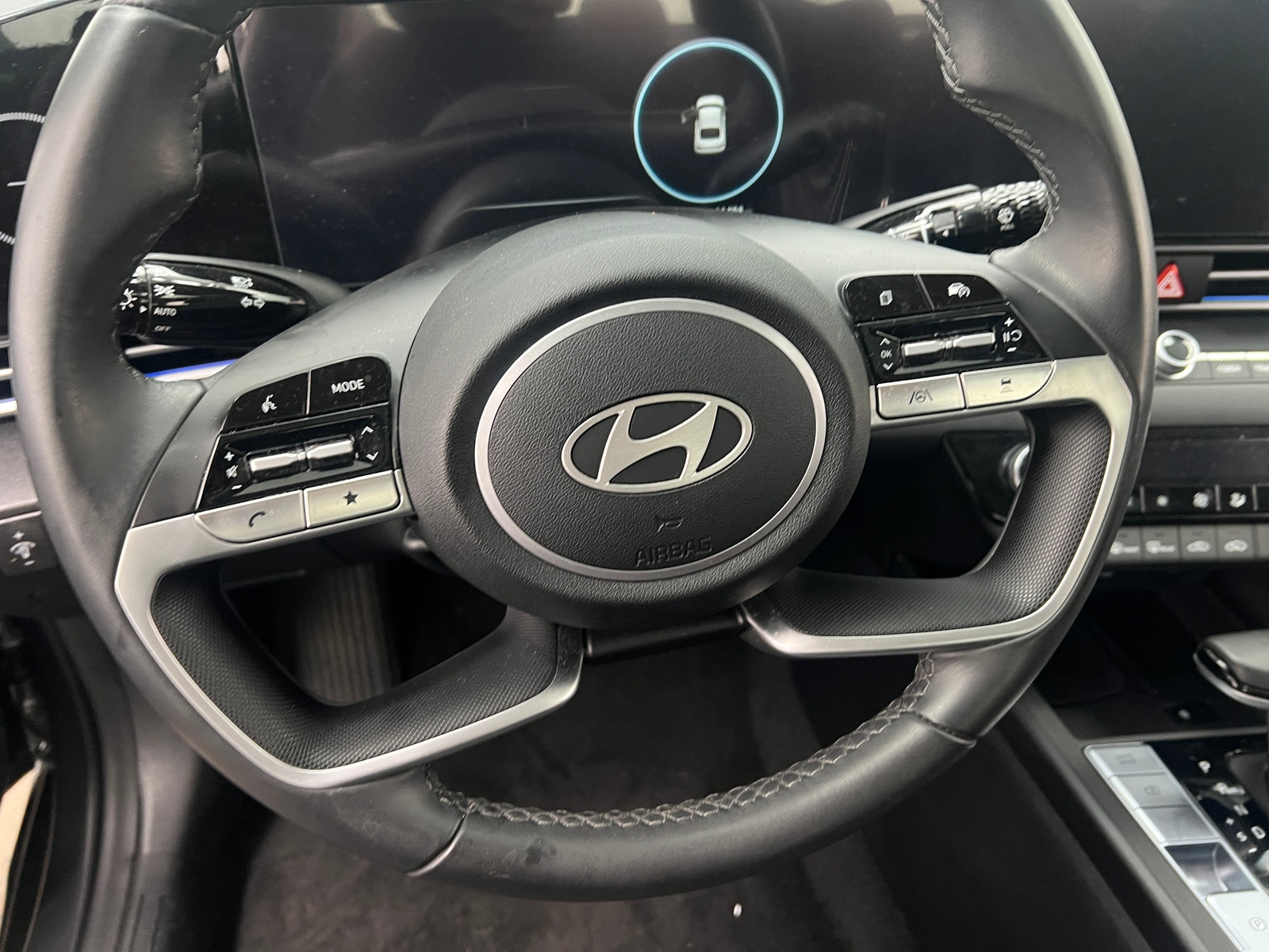 Thumbnail: 2024 Hyundai Elantra - 5