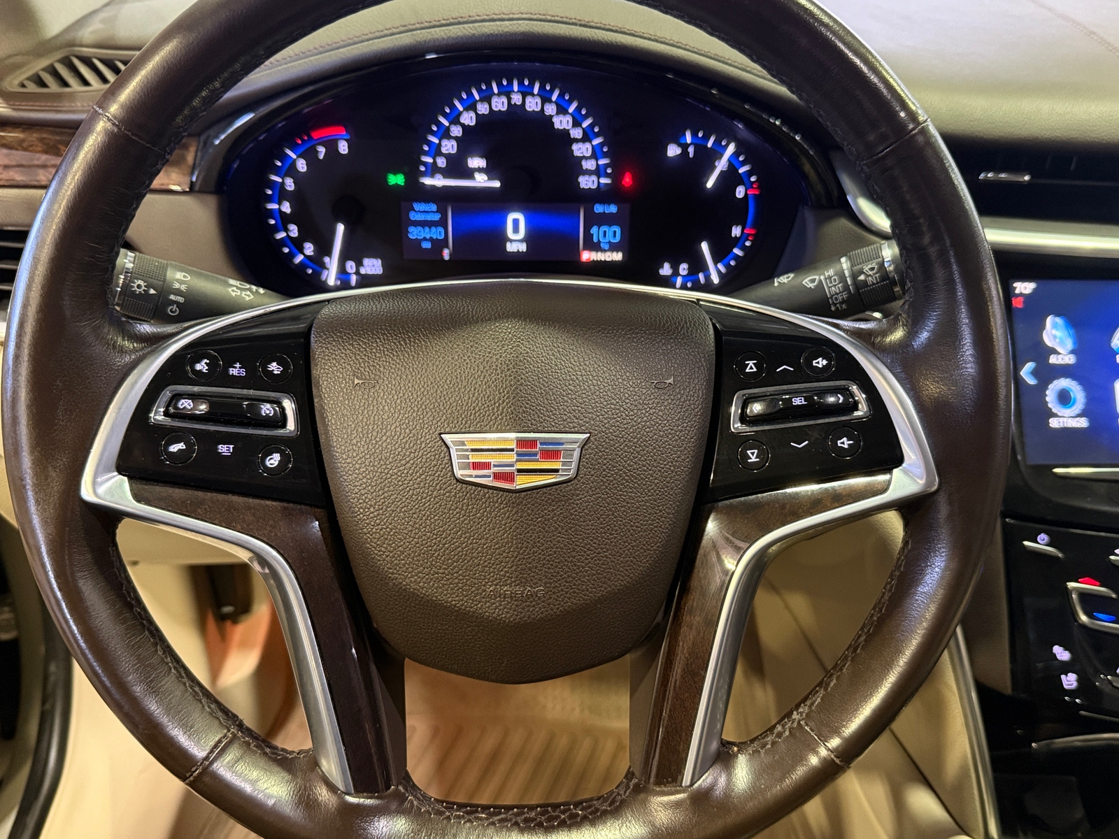 Thumbnail: 2016 Cadillac XTS - 4