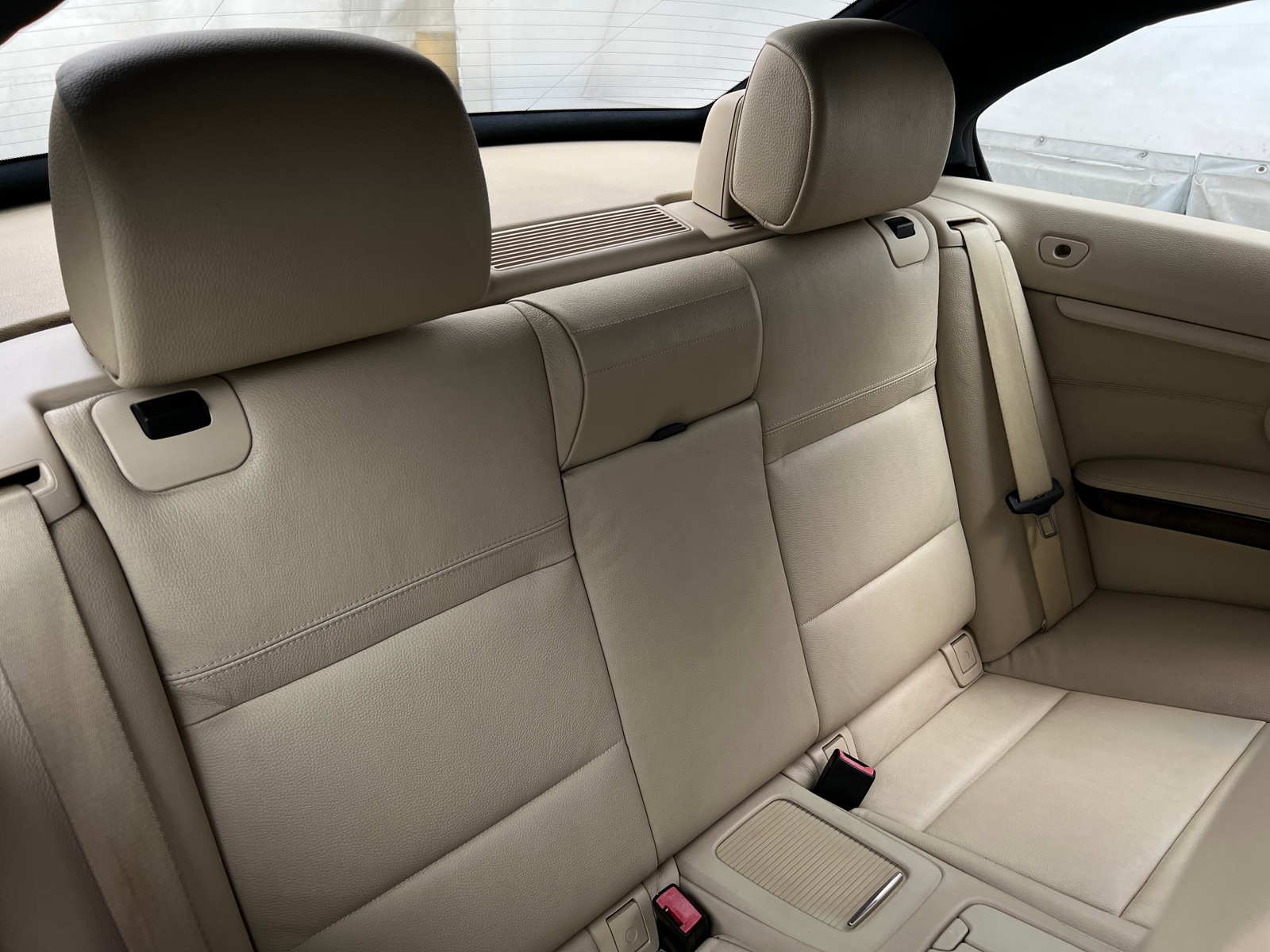 Thumbnail: 2011 BMW 3 Series - 5
