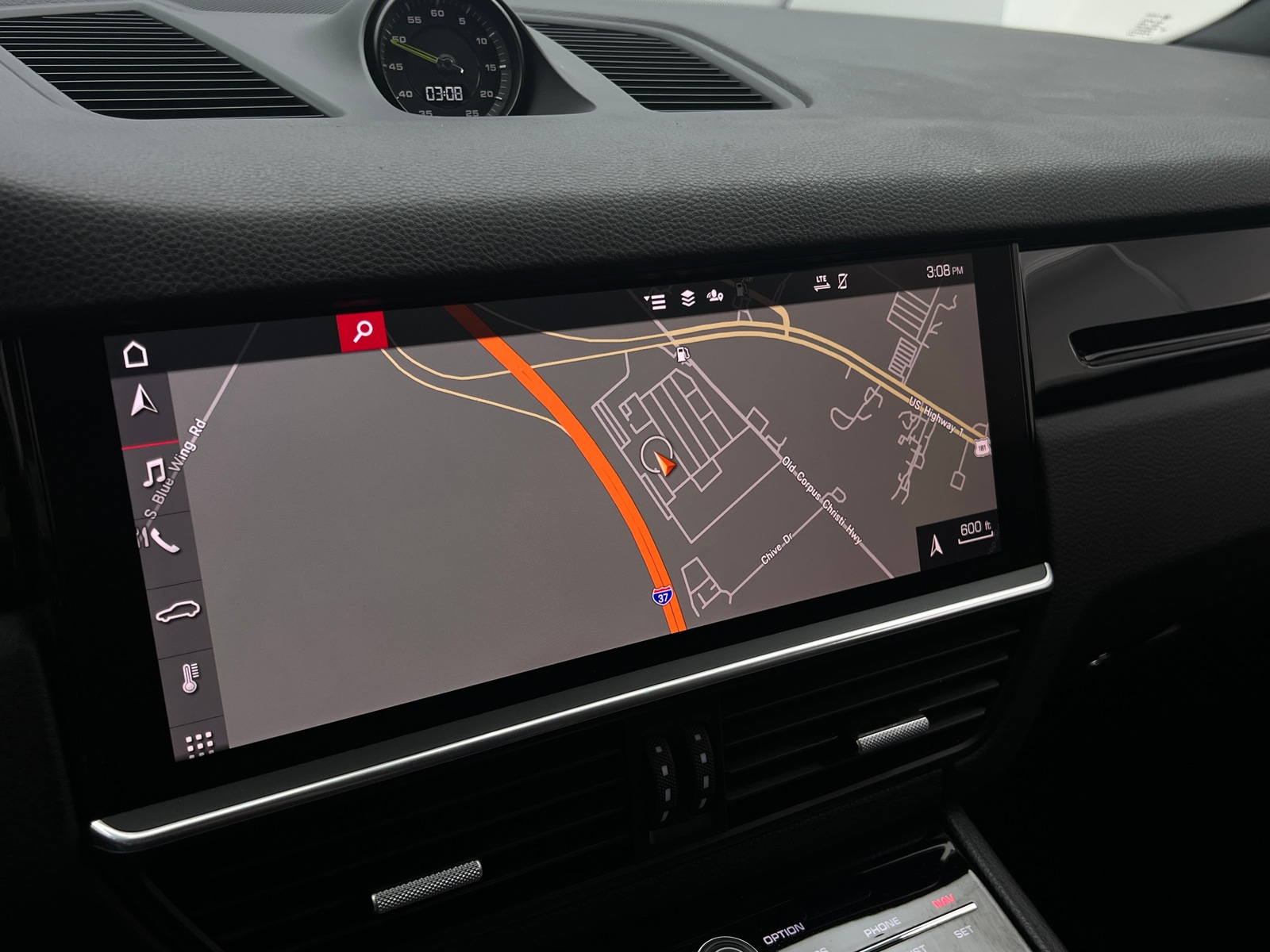 Thumbnail: 2021 Porsche Cayenne - 3