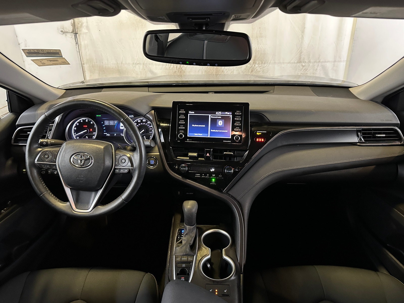 Thumbnail: 2023 Toyota Camry - 3