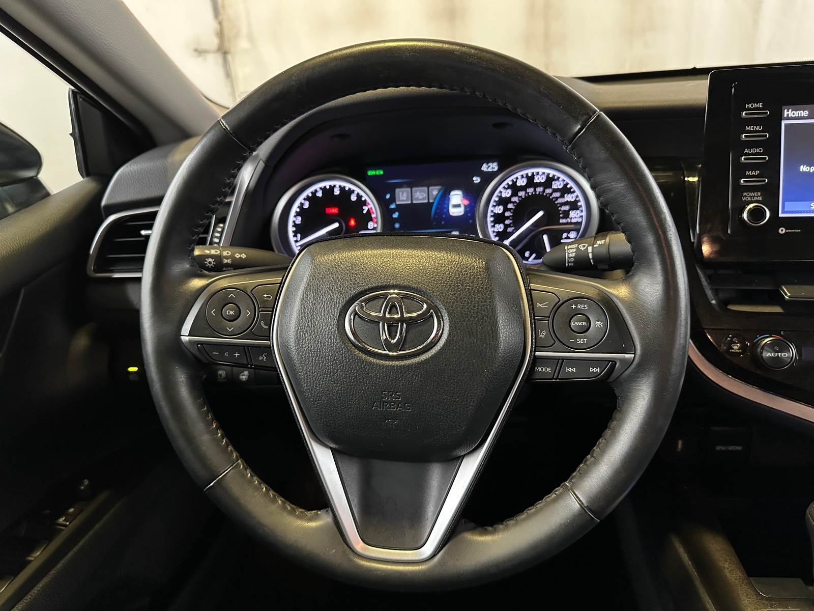 Thumbnail: 2023 Toyota Camry - 5