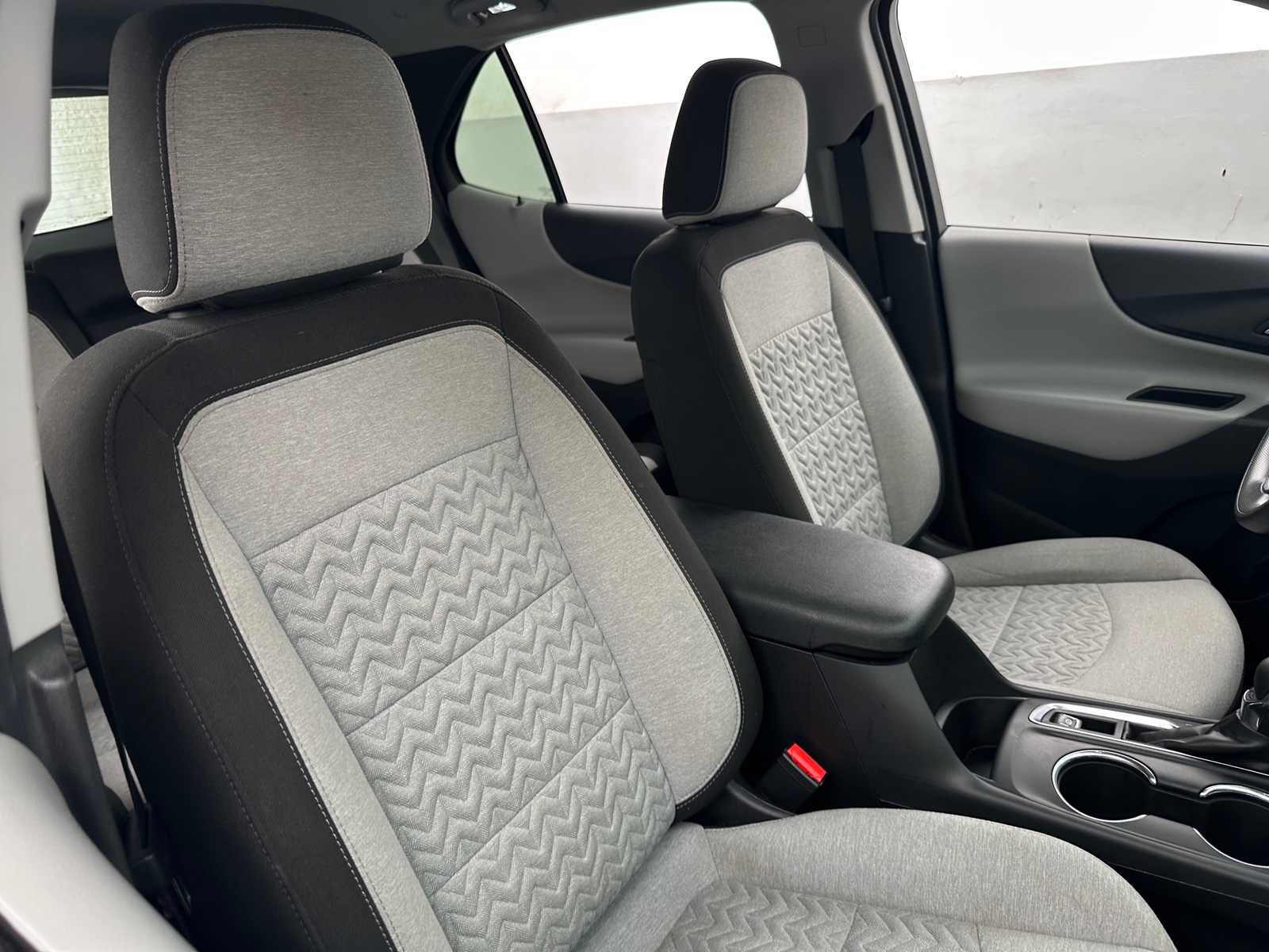 Thumbnail: 2023 Chevrolet Equinox - 2
