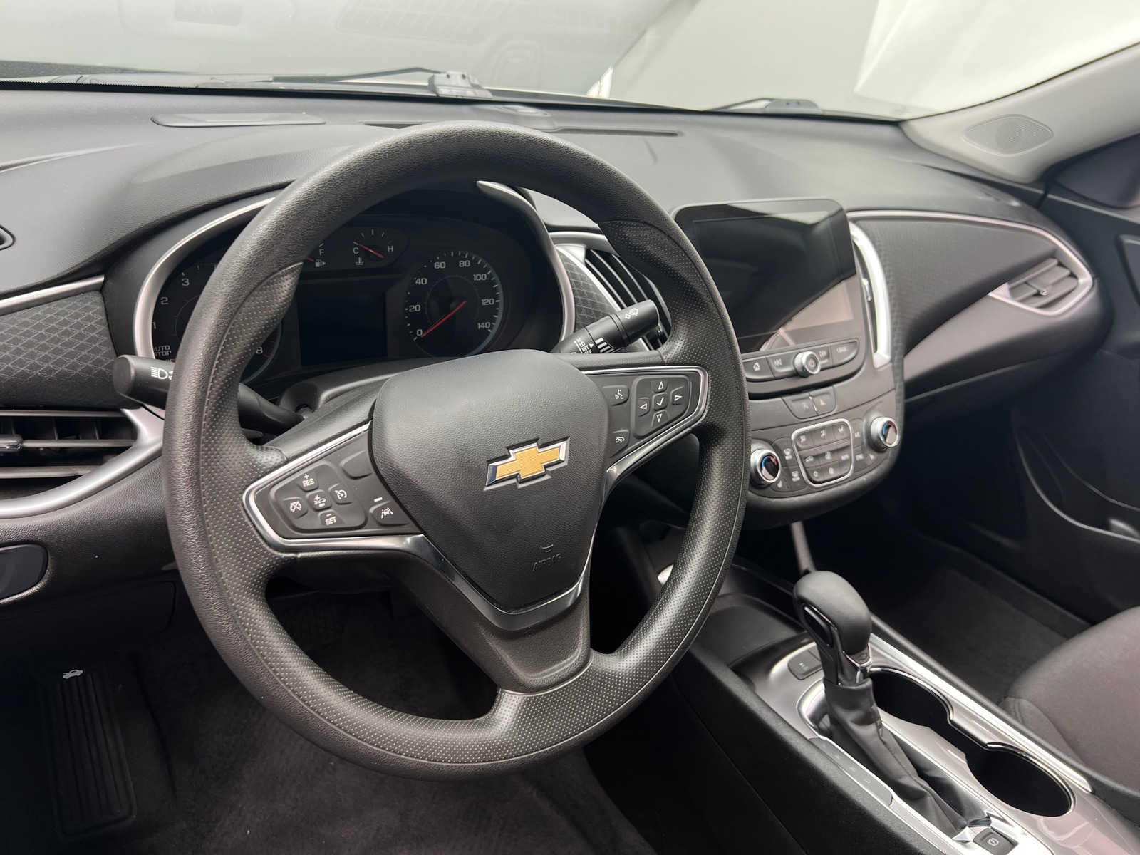 Thumbnail: 2024 Chevrolet Malibu - 5