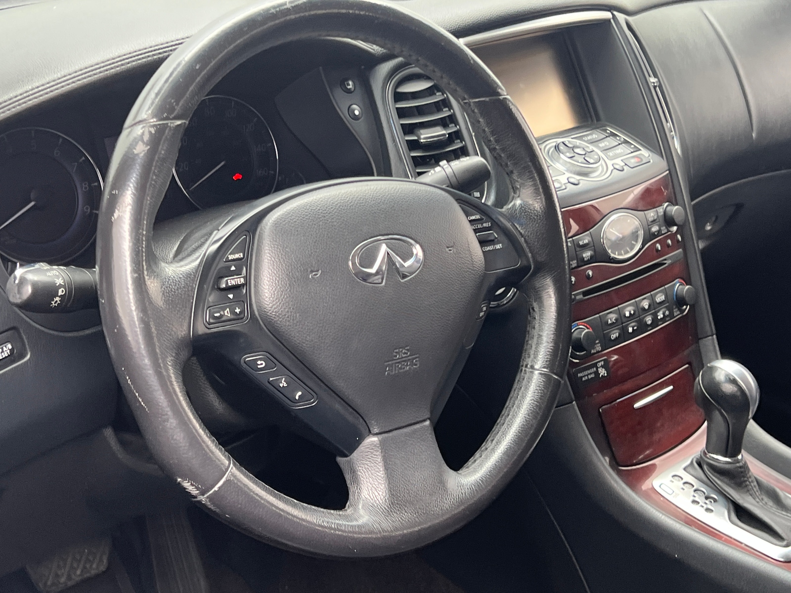 Thumbnail: 2016 INFINITI QX50 - 4