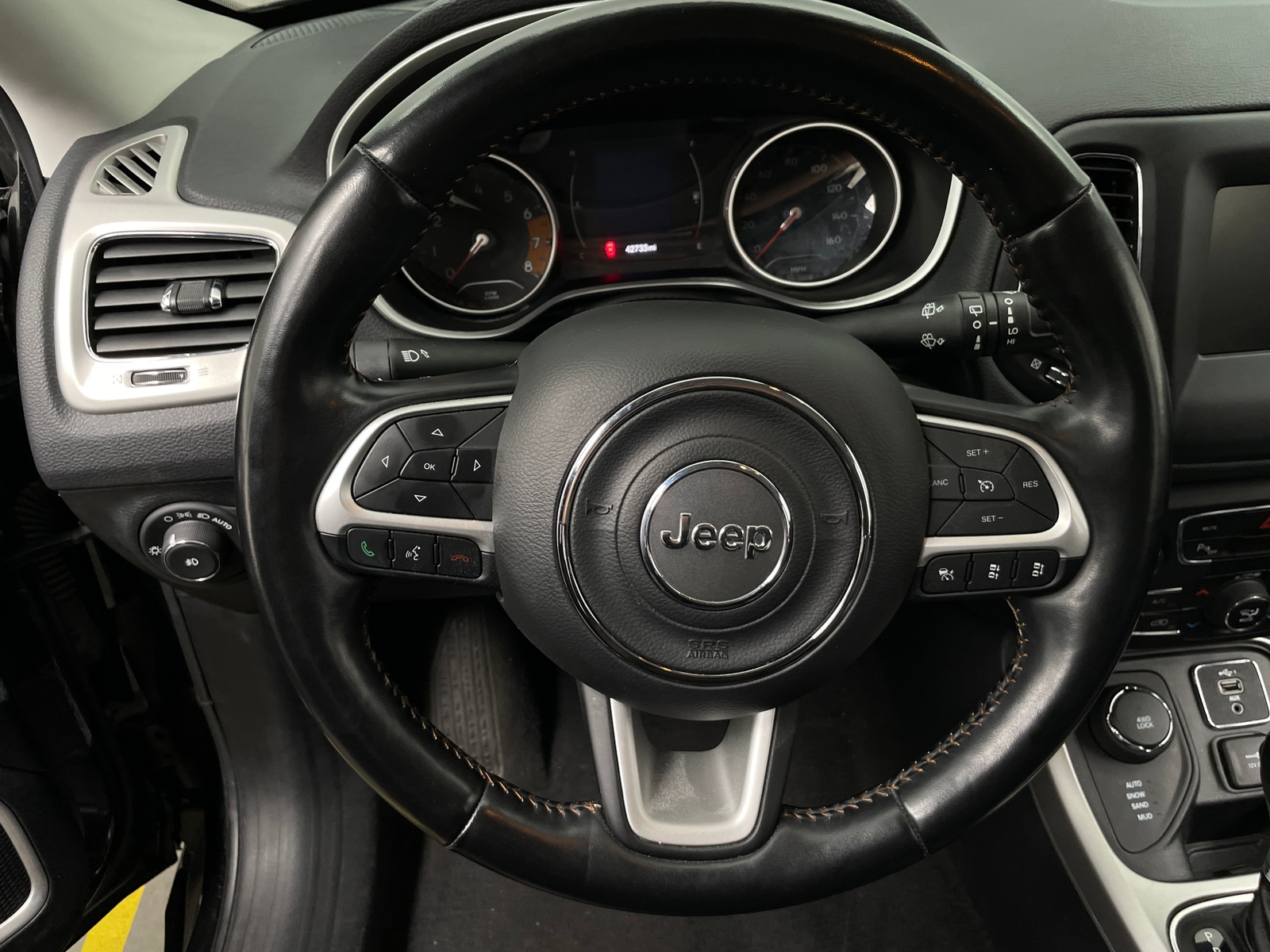 Thumbnail: 2020 Jeep Compass - 4