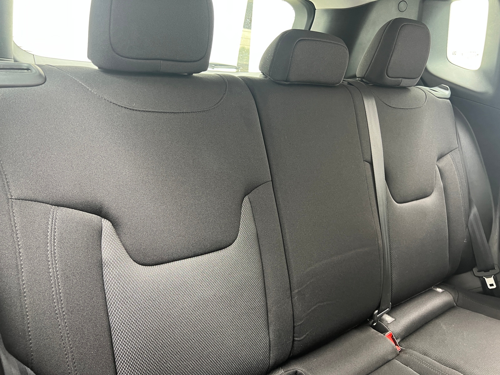 Thumbnail: 2021 Jeep Renegade - 6
