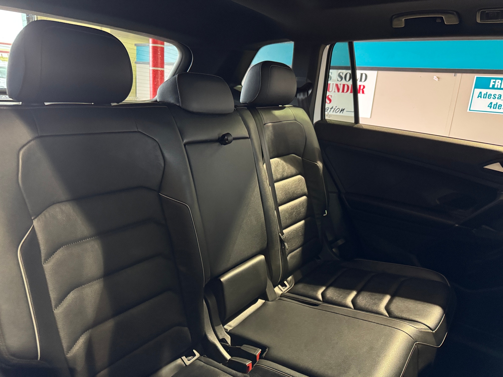 Thumbnail: 2020 Volkswagen Tiguan - 5