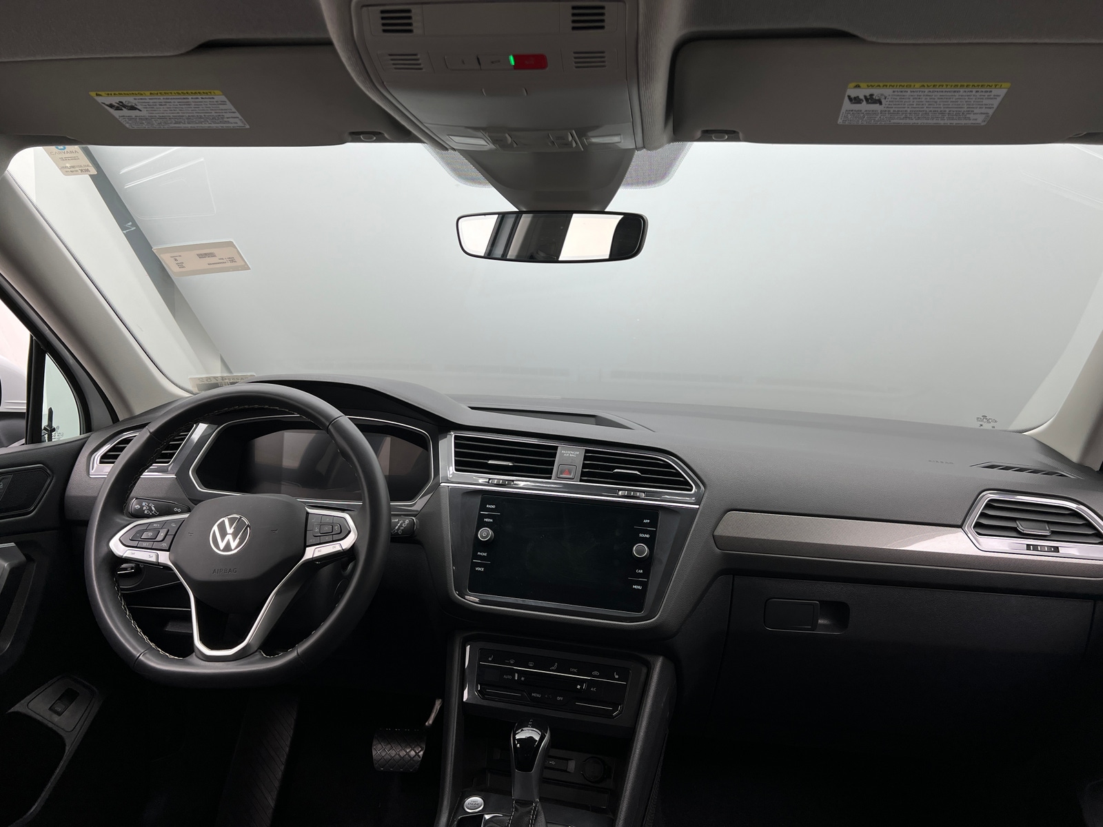 Thumbnail: 2024 Volkswagen Tiguan - 2
