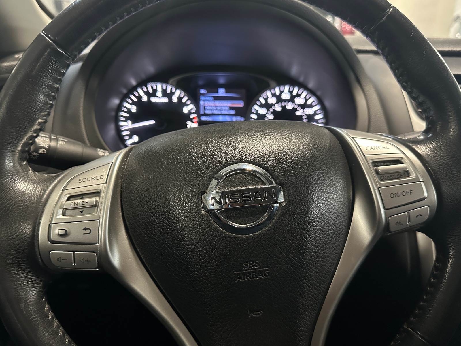 Thumbnail: 2017 Nissan Altima - 5