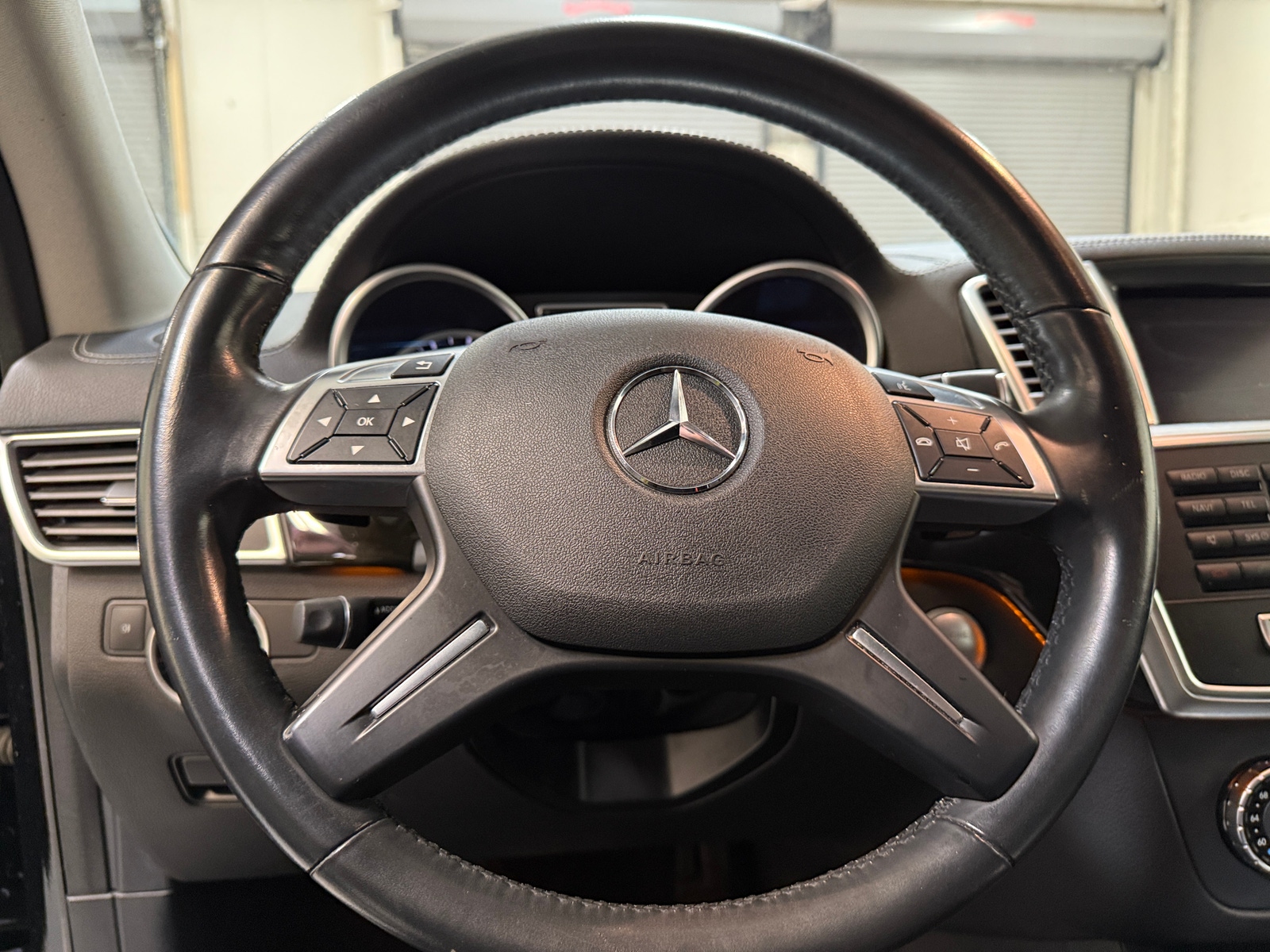 Thumbnail: 2015 Mercedes-Benz GL-Class - 4