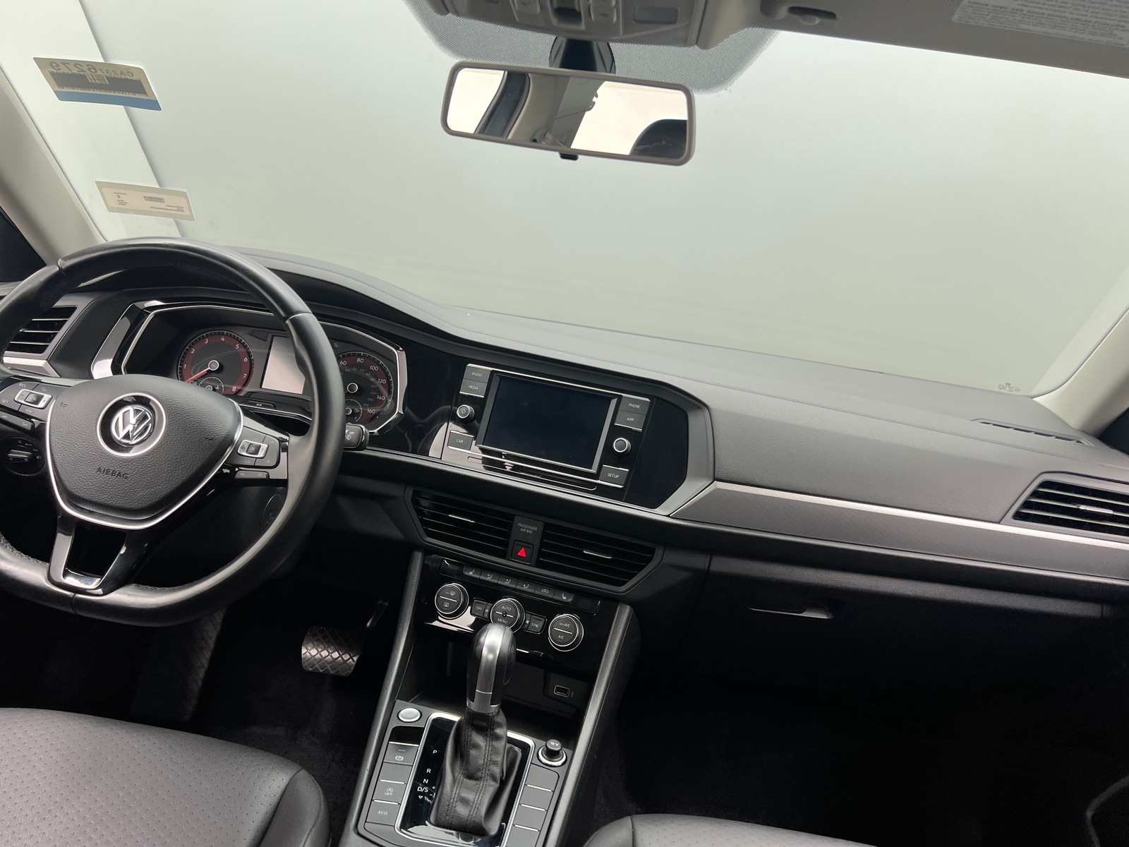 Thumbnail: 2019 Volkswagen Jetta - 2