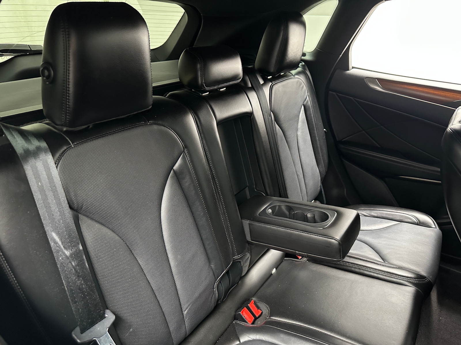 Thumbnail: 2017 Lincoln MKC - 5