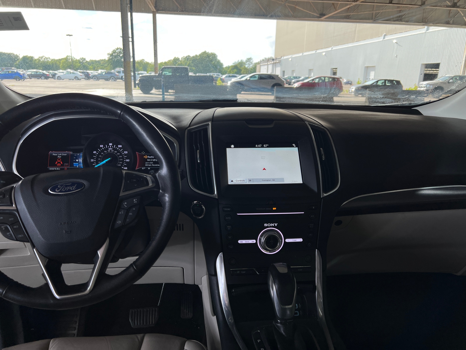 Thumbnail: 2017 Ford Edge - 2