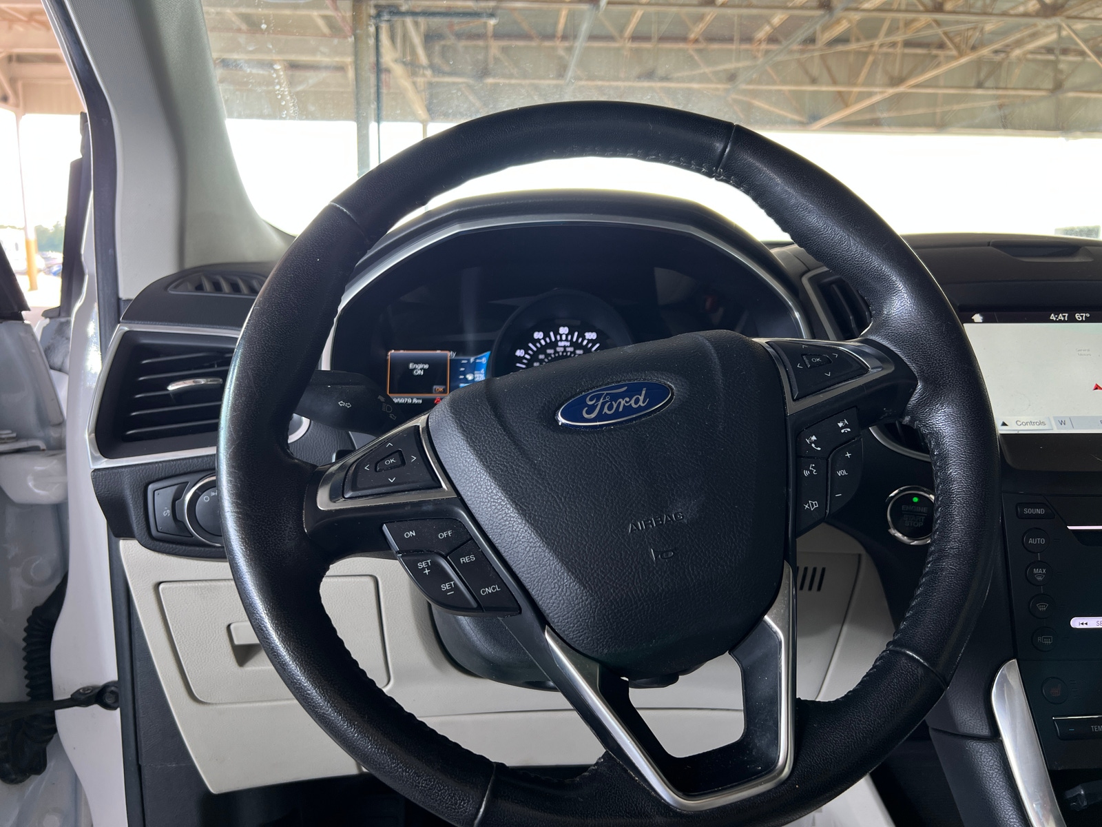 Thumbnail: 2017 Ford Edge - 4