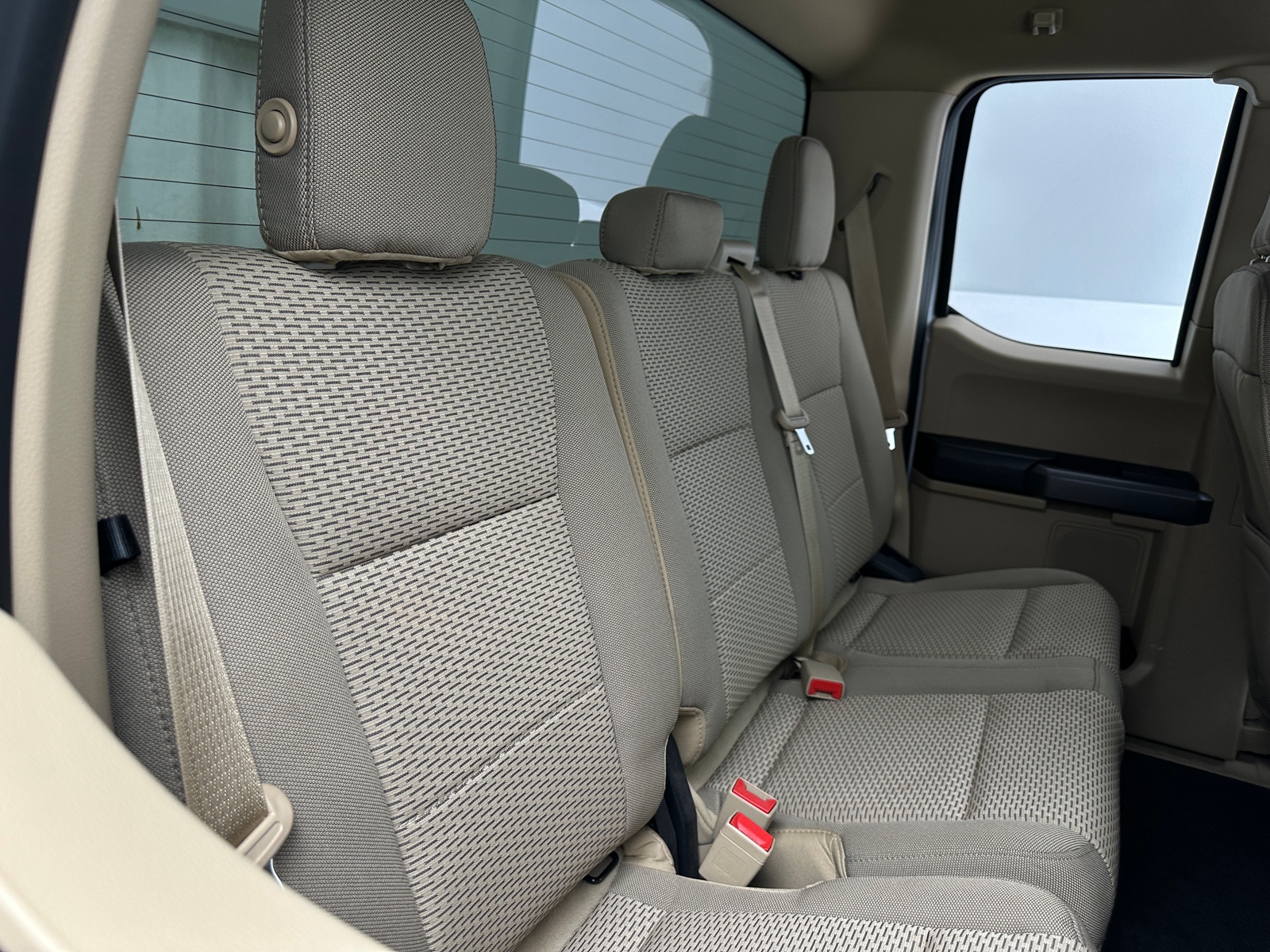 Thumbnail: 2018 Ford Econoline - 6