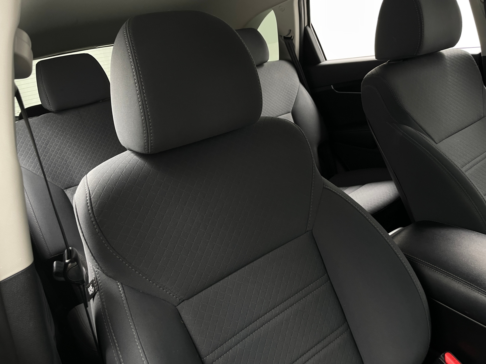 Thumbnail: 2019 Kia Sorento - 2