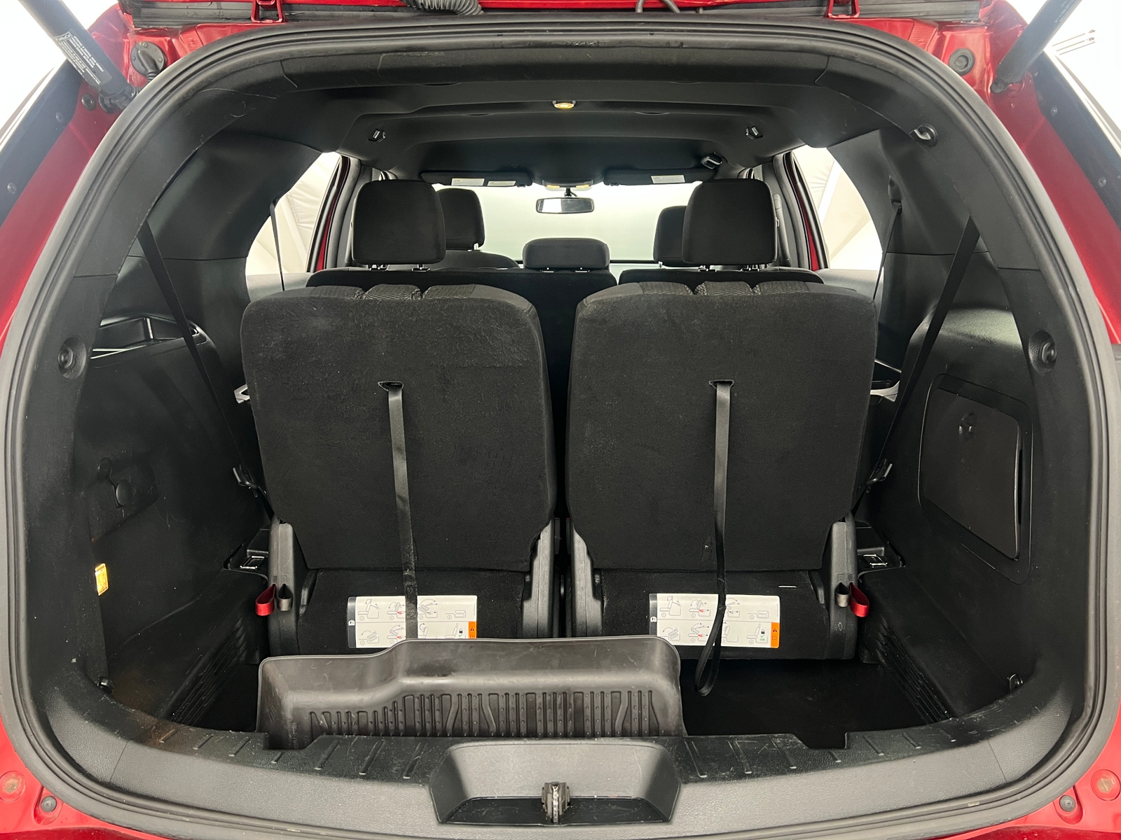 Thumbnail: 2019 Ford Explorer - 7
