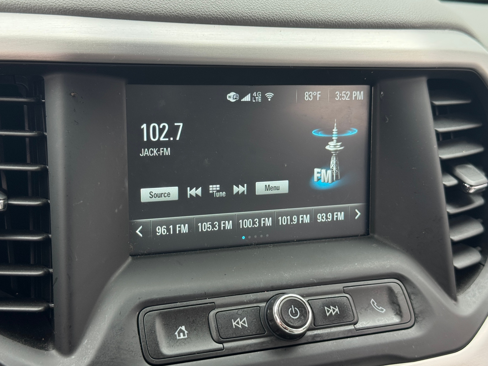 Thumbnail: 2019 GMC Acadia - 4