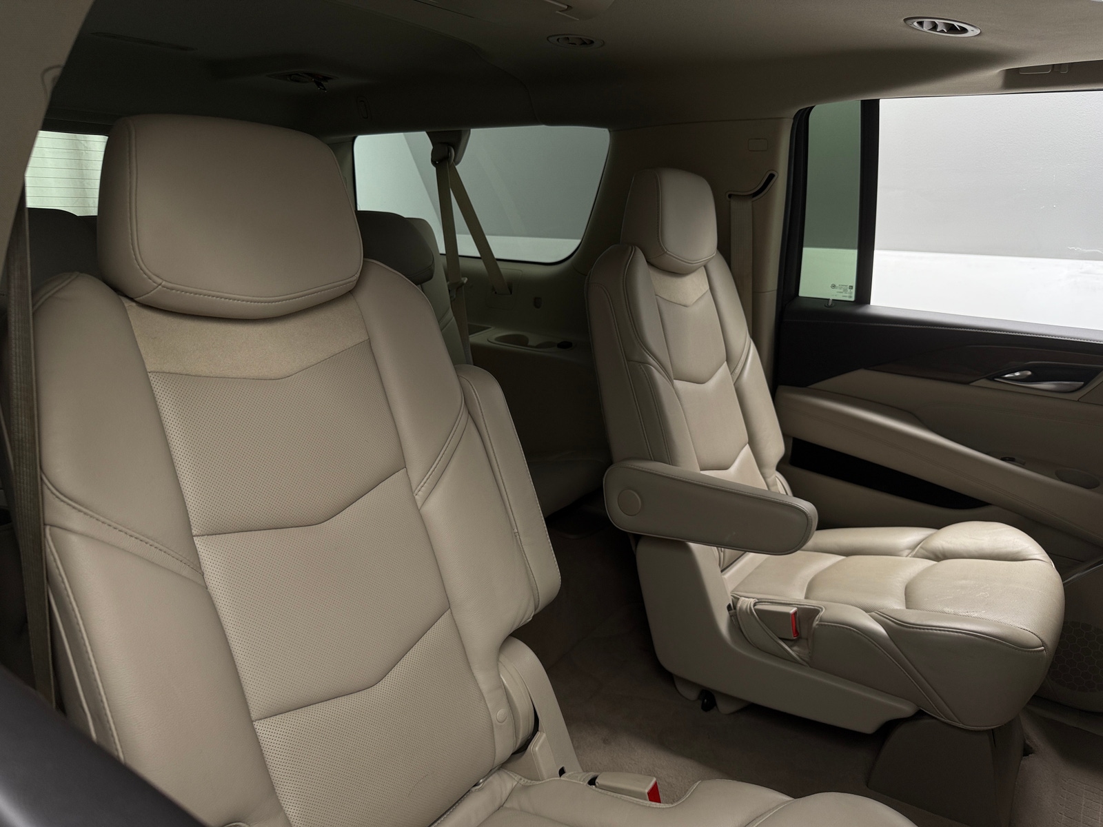 Thumbnail: 2020 Cadillac Escalade - 5