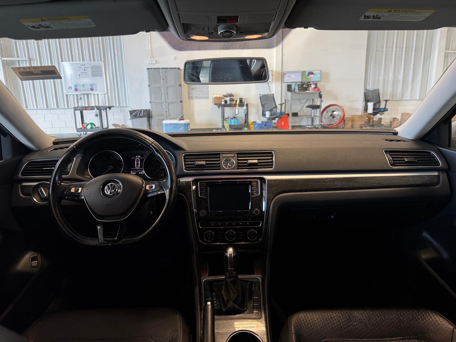 Thumbnail: 2016 Volkswagen Passat - 2