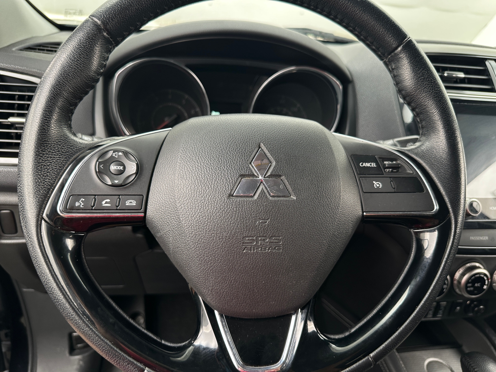 Thumbnail: 2021 Mitsubishi Outlander Sport - 5