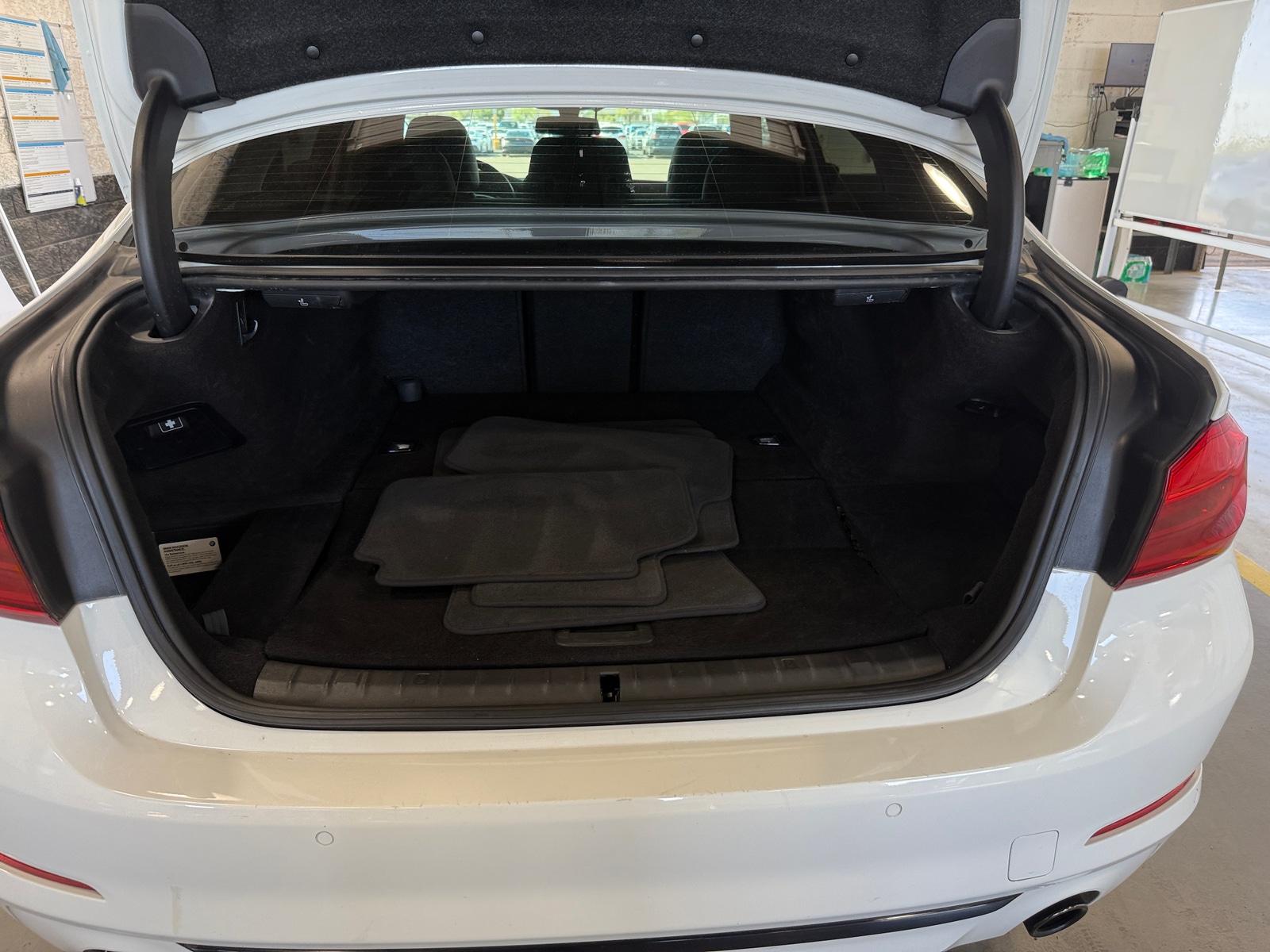 Thumbnail: 2019 BMW 5 Series - 6