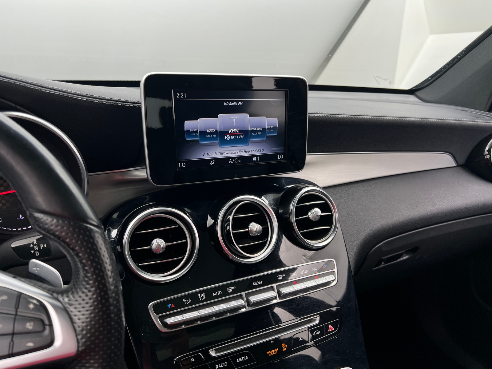 Thumbnail: 2018 Mercedes-Benz GLC - 4