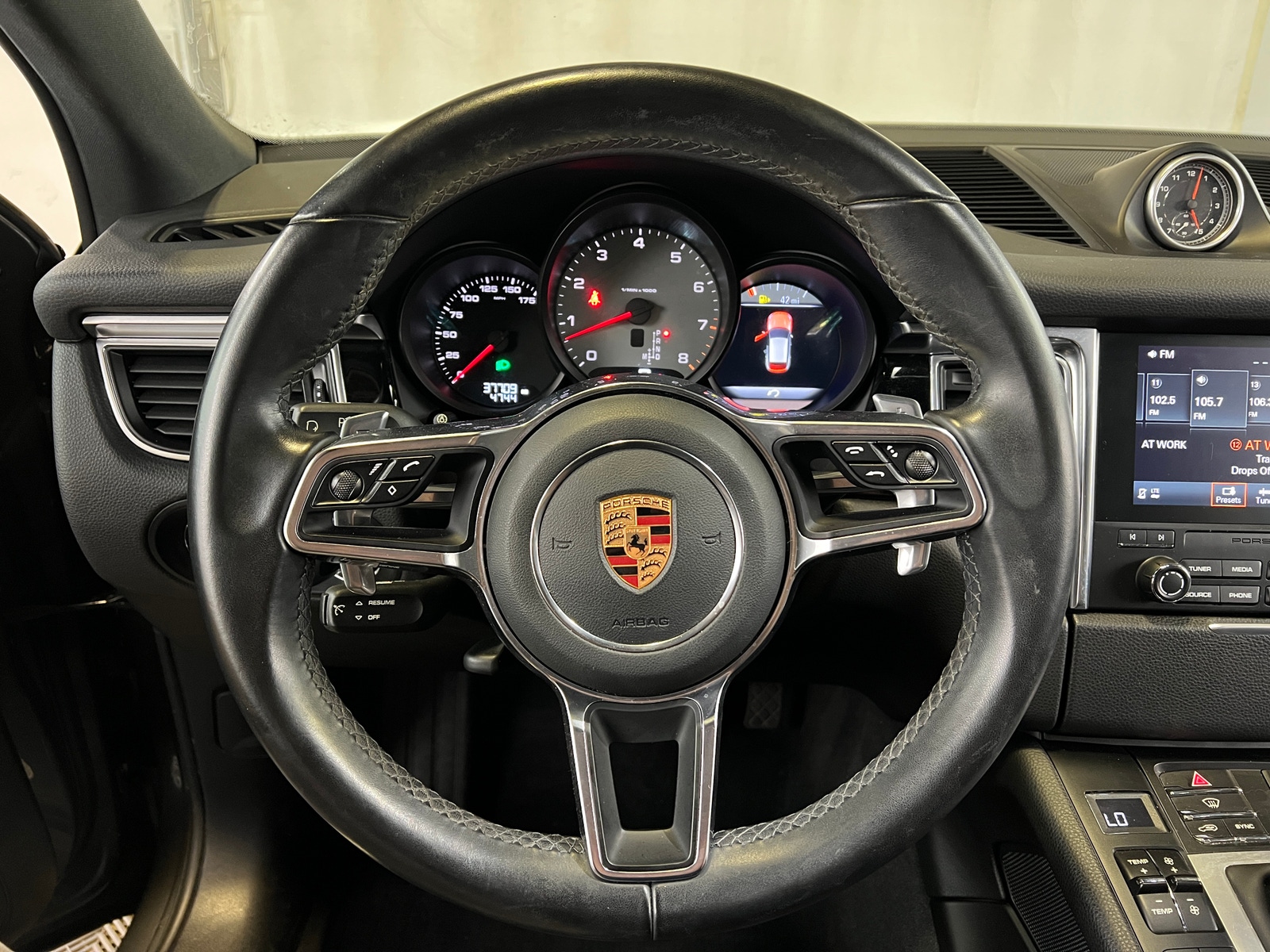 Thumbnail: 2018 Porsche Macan - 4