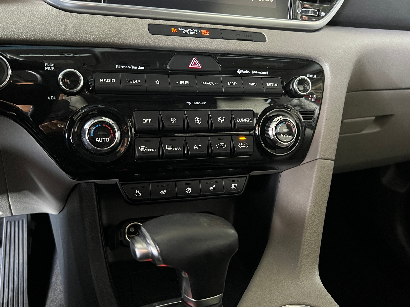 Thumbnail: 2021 Kia Sportage - 3