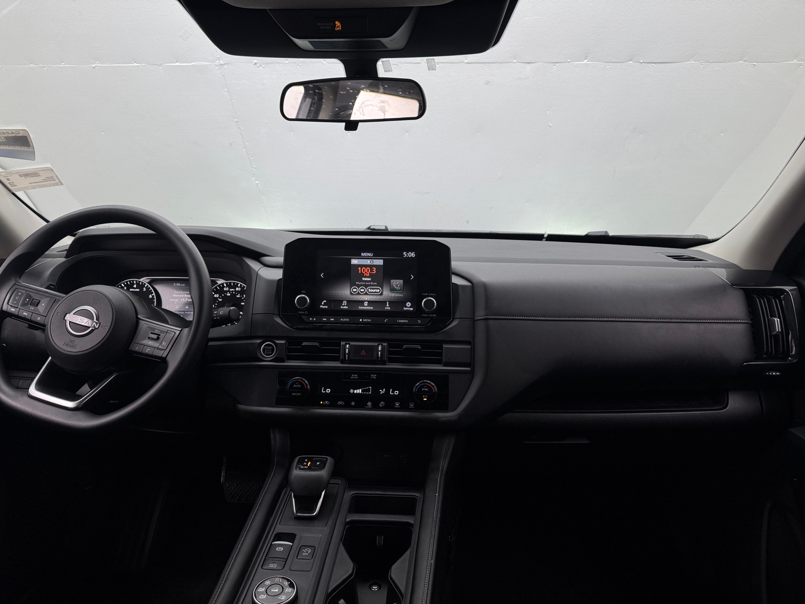 Thumbnail: 2024 Nissan Pathfinder - 3
