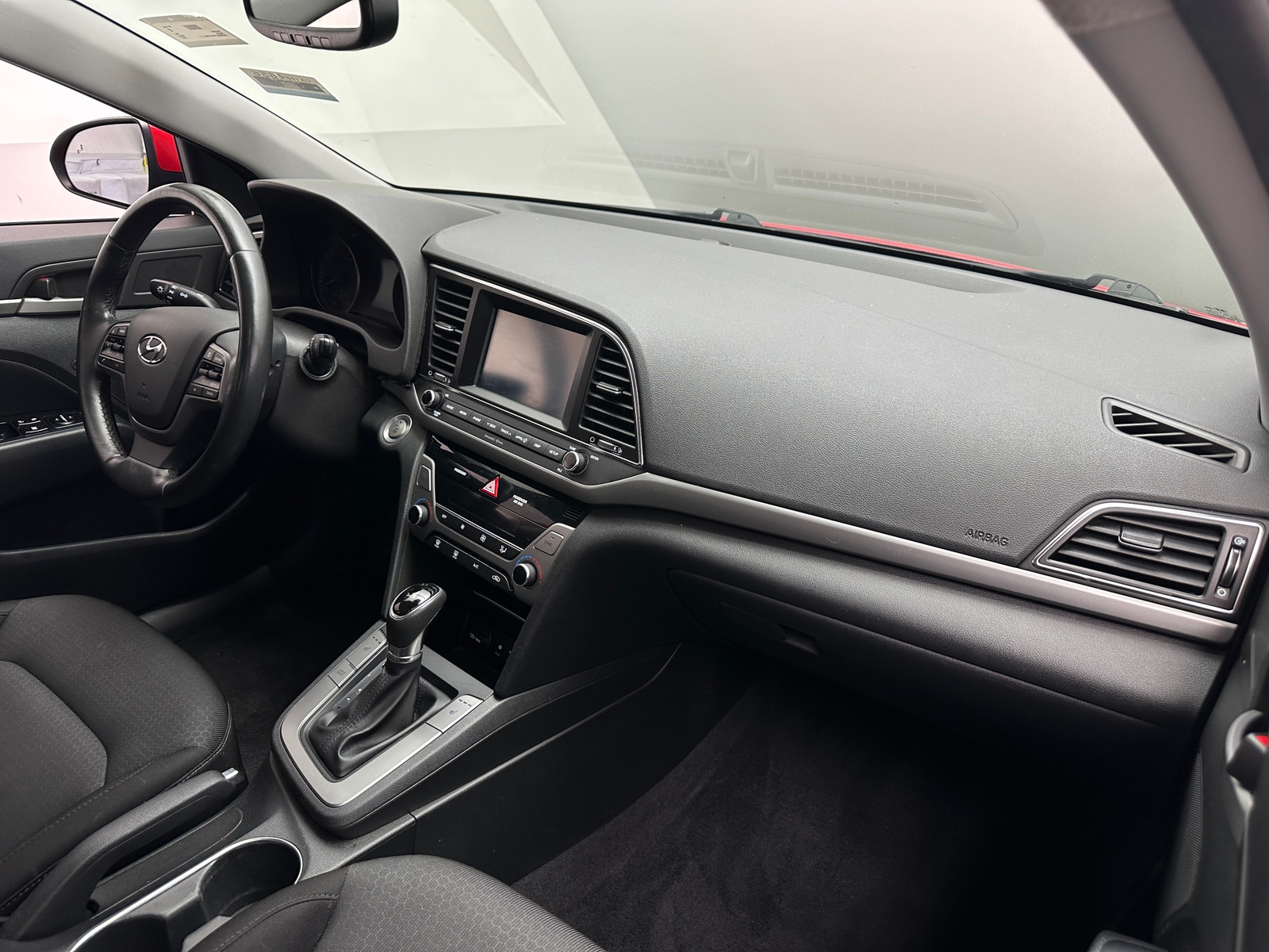 Thumbnail: 2017 Hyundai Elantra - 3