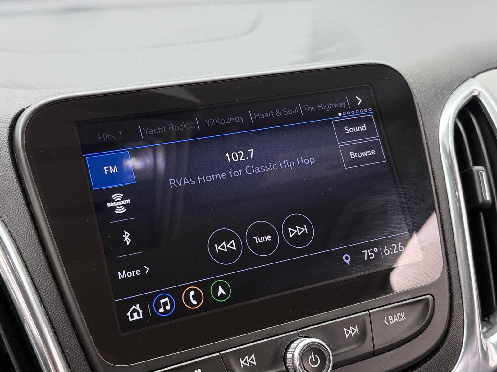 Thumbnail: 2020 Chevrolet Equinox - 4