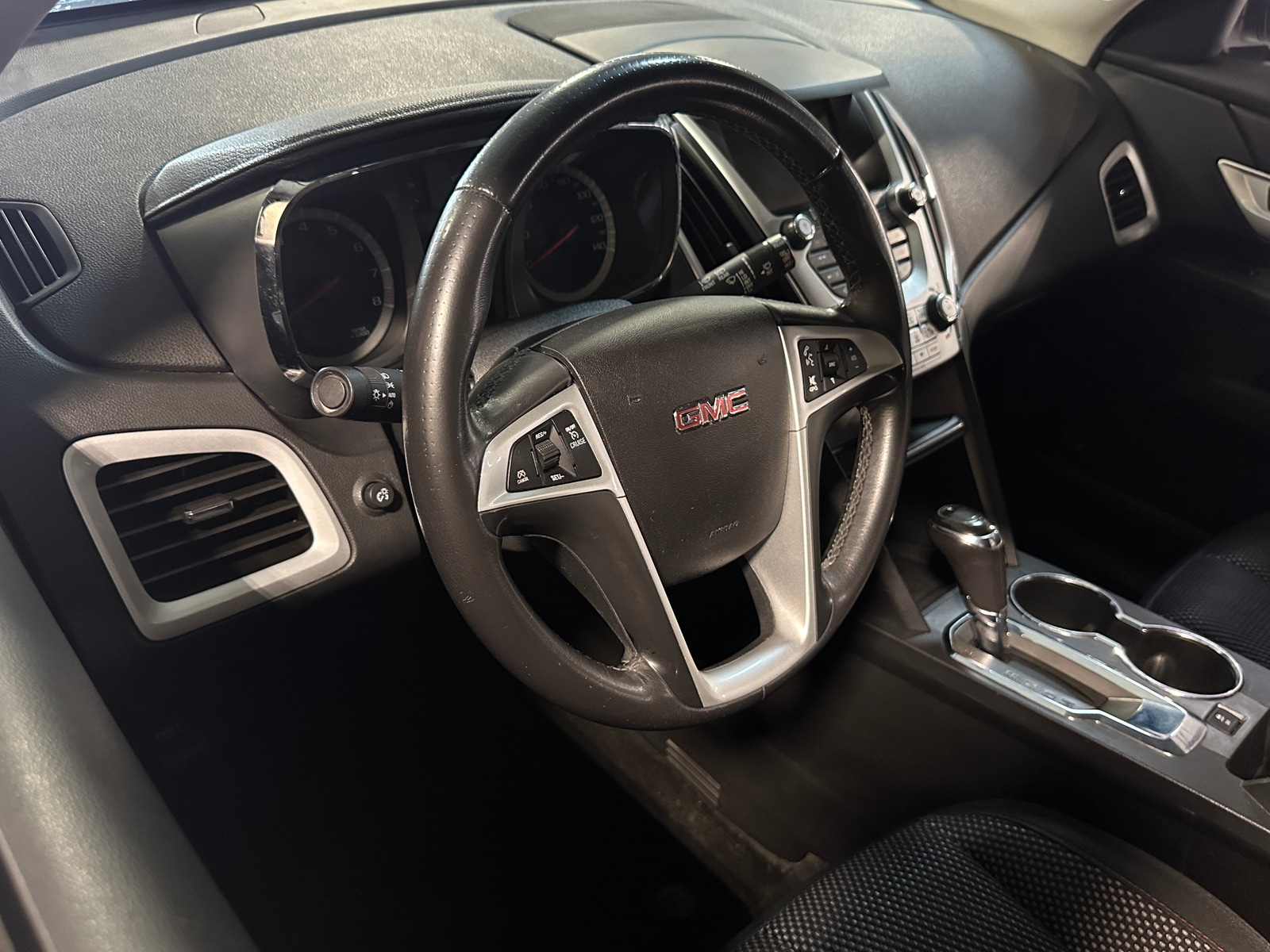Thumbnail: 2017 GMC Terrain - 3