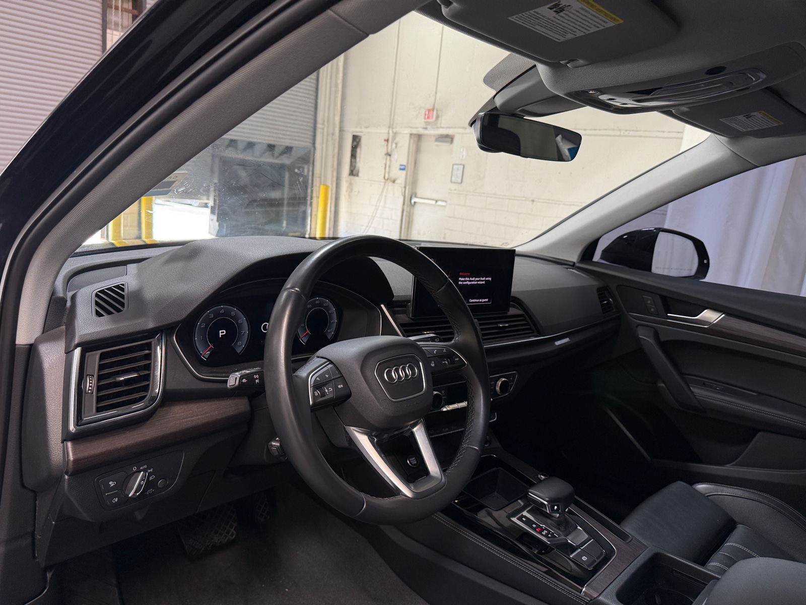 Thumbnail: 2022 Audi Q5 - 2