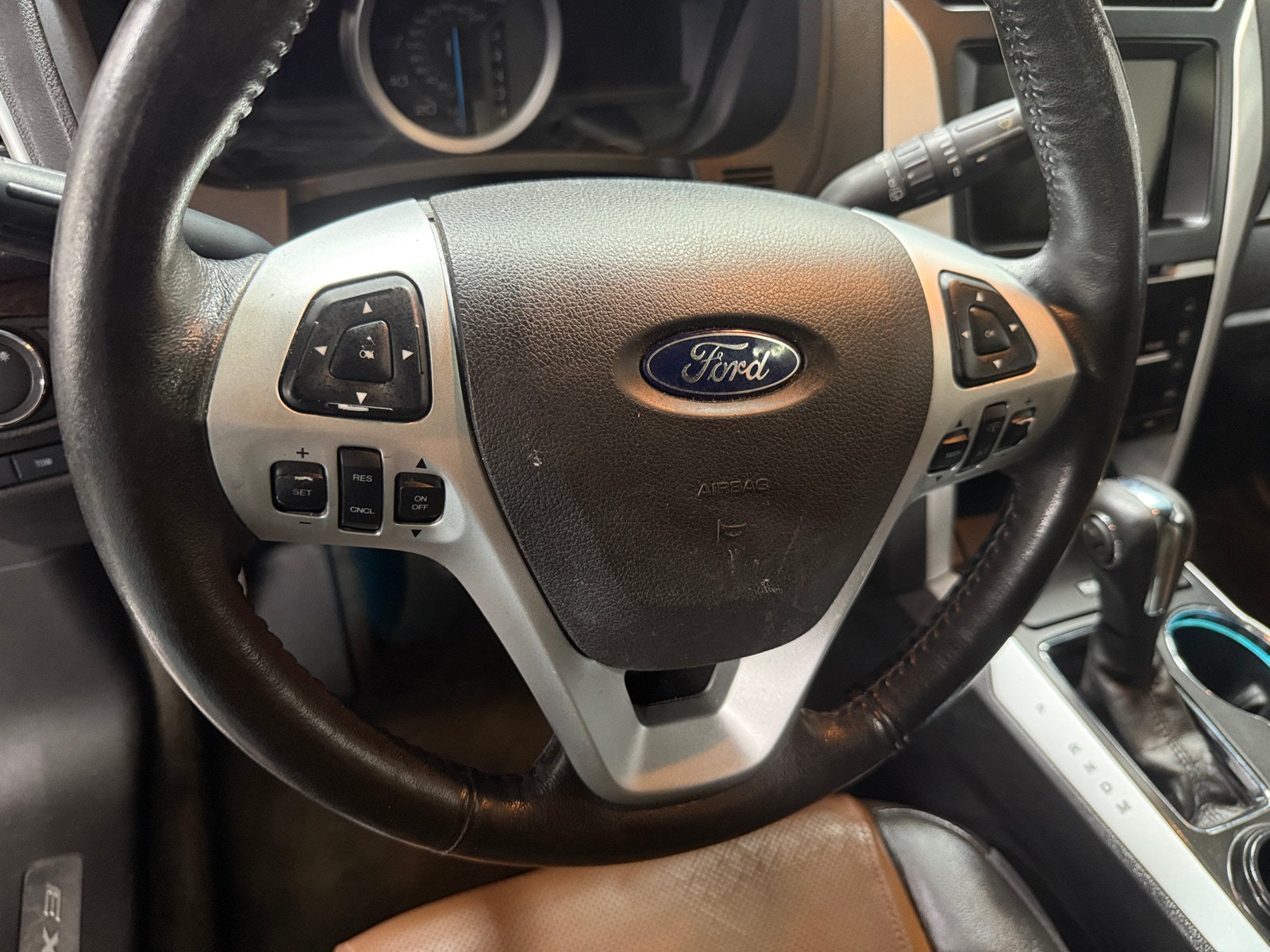 Thumbnail: 2014 Ford Explorer - 4