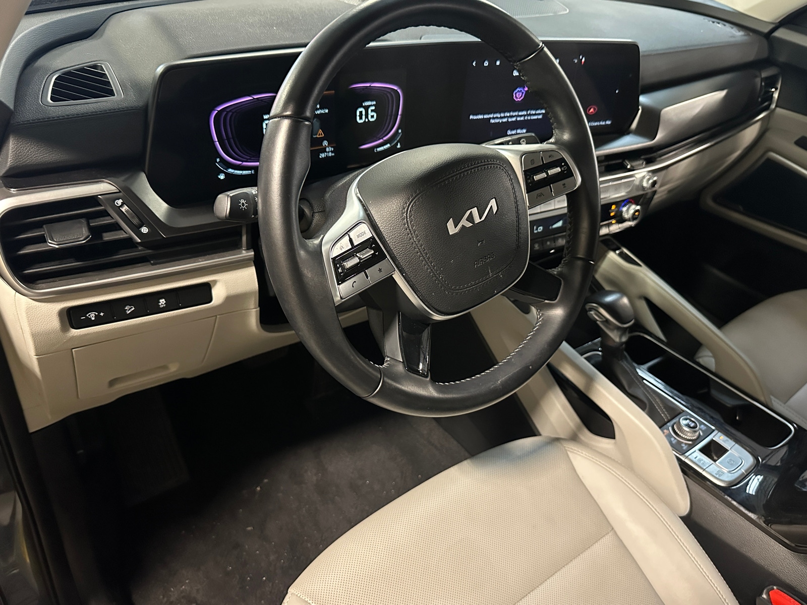 Thumbnail: 2023 Kia Telluride - 2