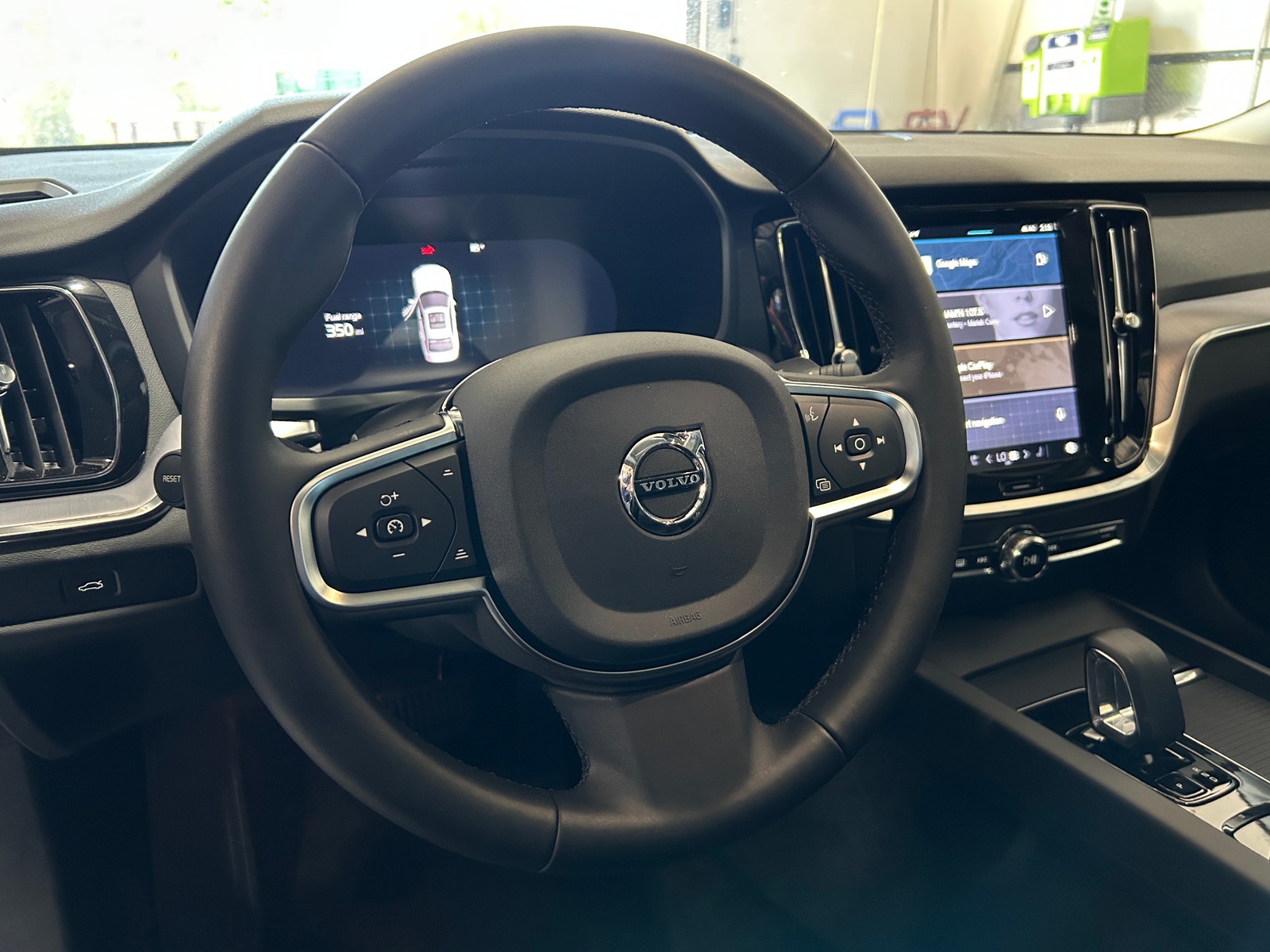 Thumbnail: 2025 Volvo S60 - 5