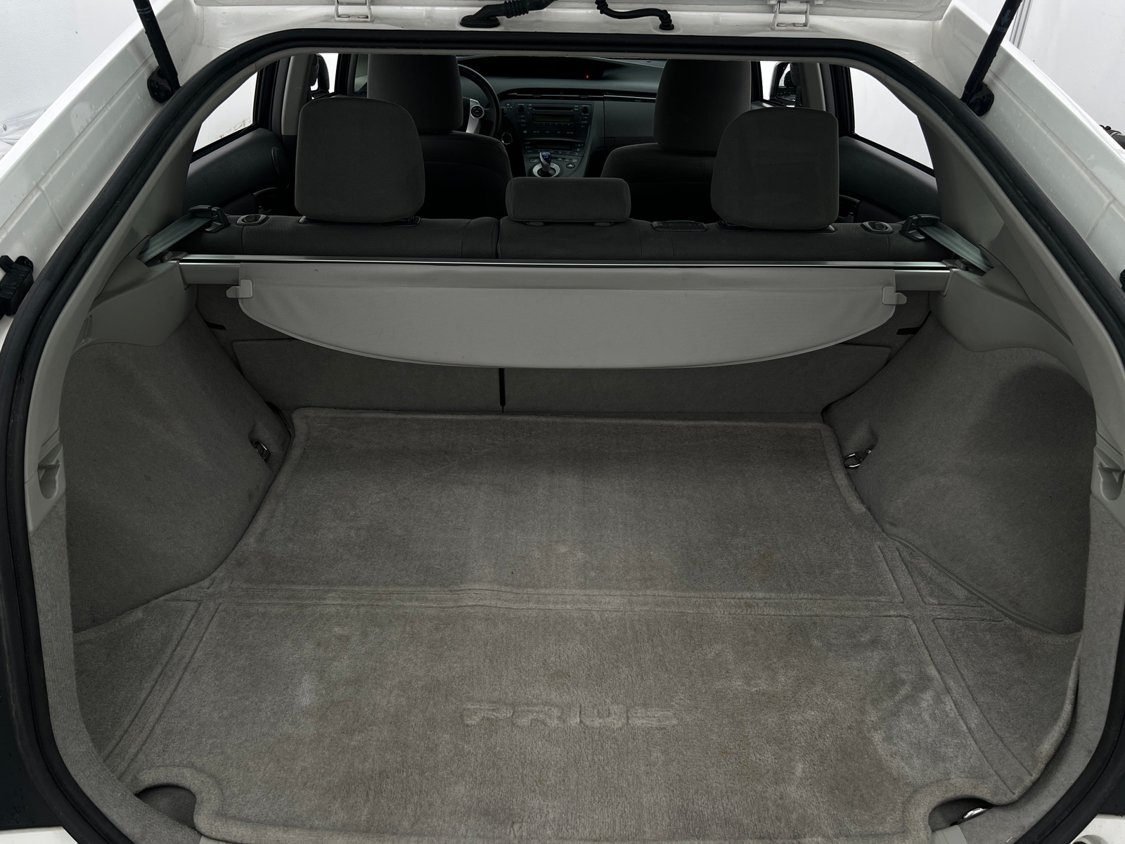Thumbnail: 2011 Toyota Prius - 7
